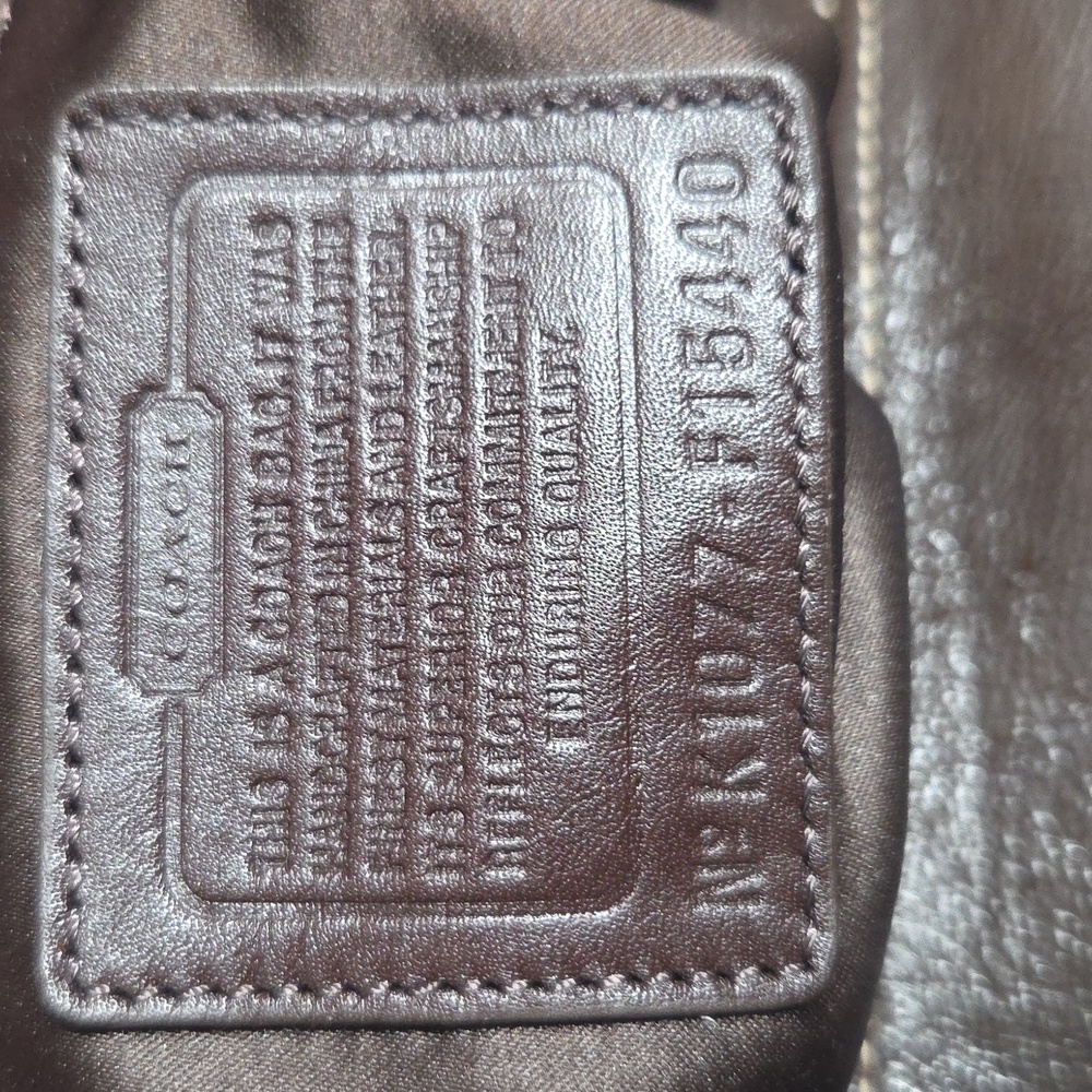 *Authentic COACH SATCHEL BAG W/Matching Wallet - Picture 10 of 16